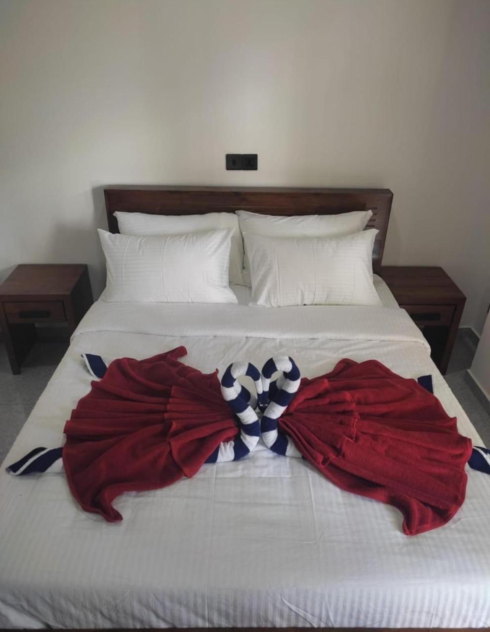 Hotel Sunny Cloud Harumalgoda Экстерьер фото